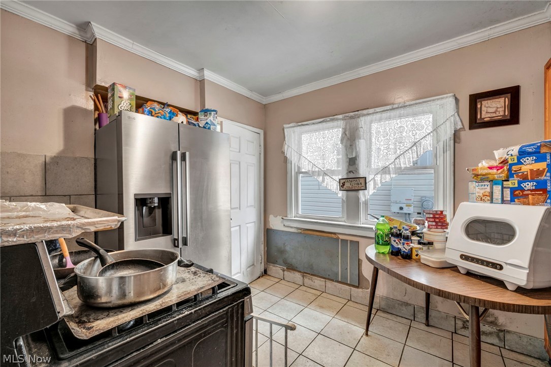 3056 W 104th Street Cleveland OH 44111
