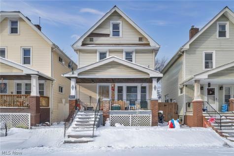 3056 W 104th Street Cleveland OH 44111
