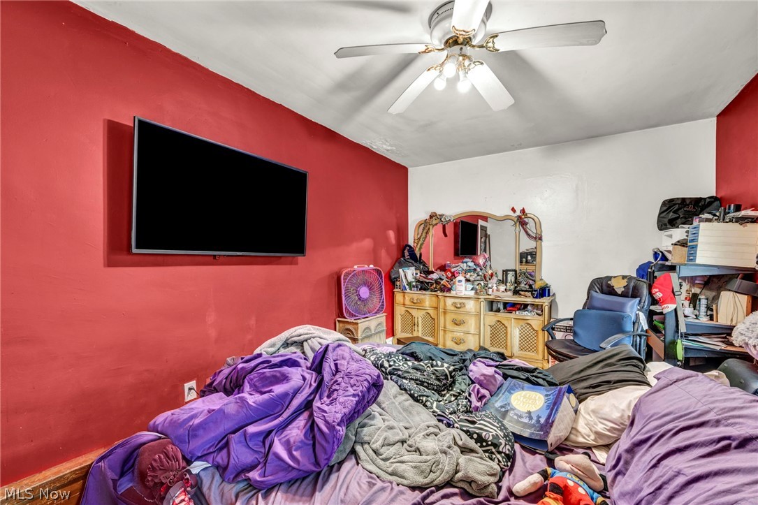 3056 W 104th Street Cleveland OH 44111