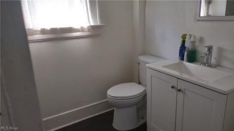 69 W Dalton Street Akron OH 44310