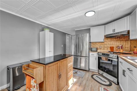 38 Anglers Lane Lagrange OH 44050
