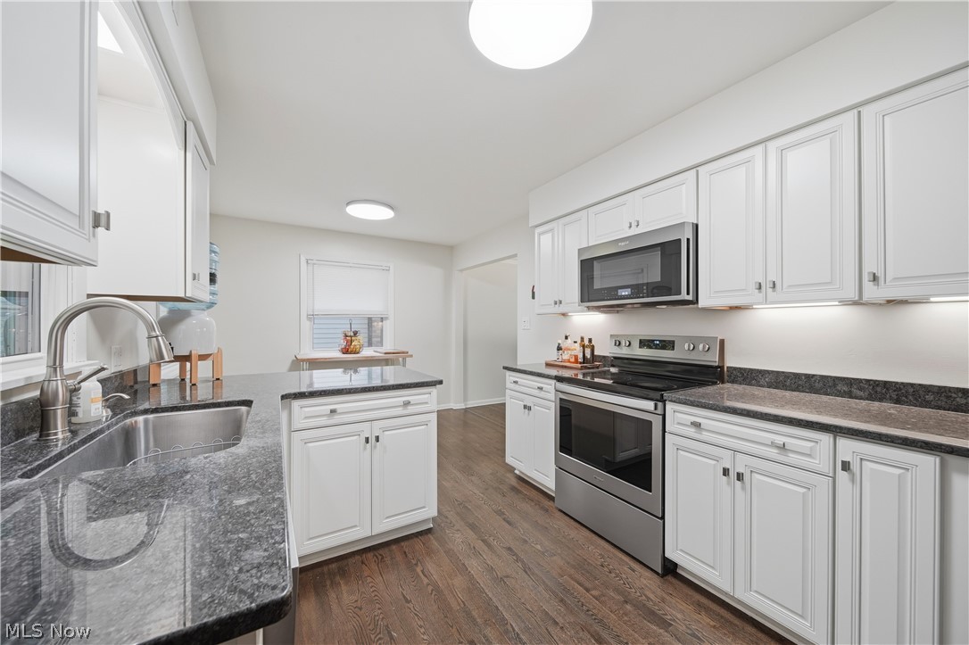 3085 Englewood Drive Stow OH 44224