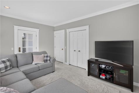 7752 Oxgate Court Hudson OH 44236