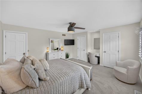 7752 Oxgate Court Hudson OH 44236