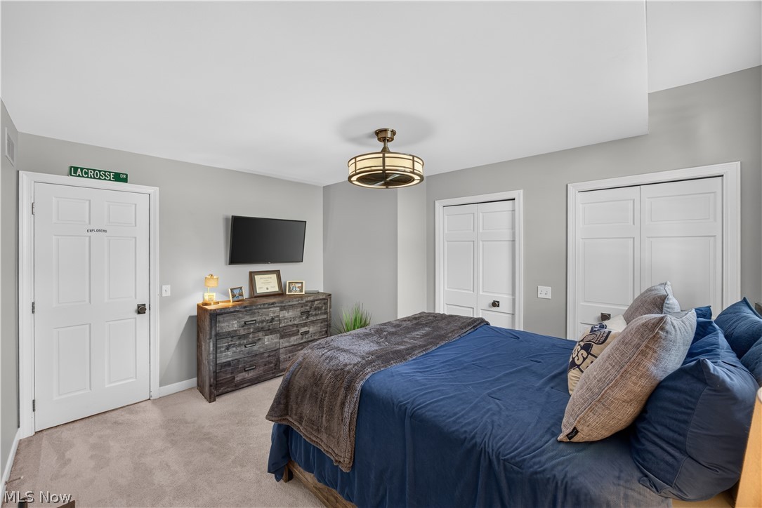 7752 Oxgate Court Hudson OH 44236