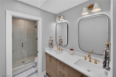 7752 Oxgate Court Hudson OH 44236