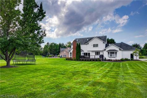 7752 Oxgate Court Hudson OH 44236