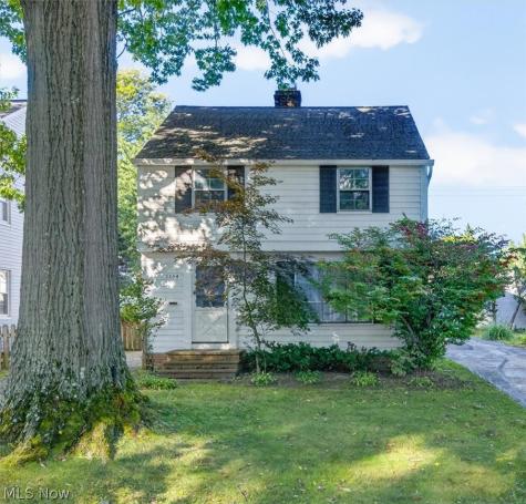 1134 Argonne Road South Euclid OH 44121
