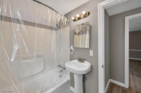 1134 Argonne Road South Euclid OH 44121