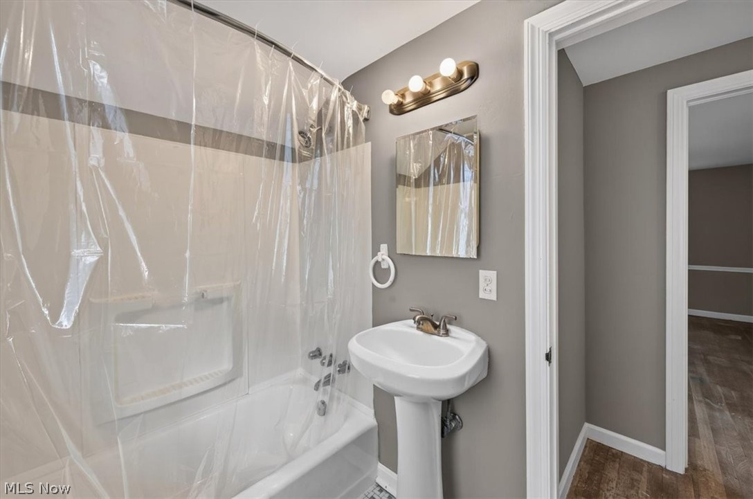 1134 Argonne Road South Euclid OH 44121