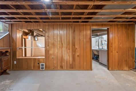 1134 Argonne Road South Euclid OH 44121