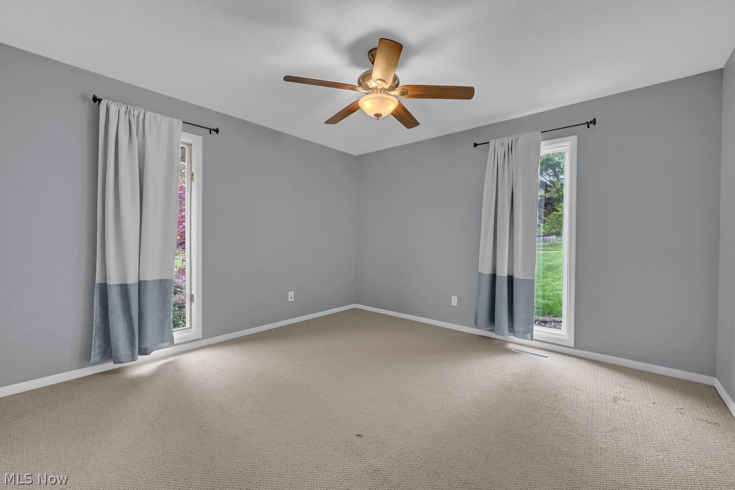 8309 Pin Oak Drive Parma OH 44130