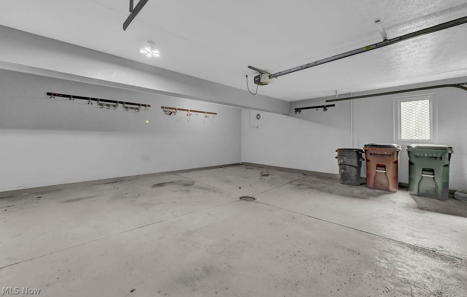 8309 Pin Oak Drive Parma OH 44130