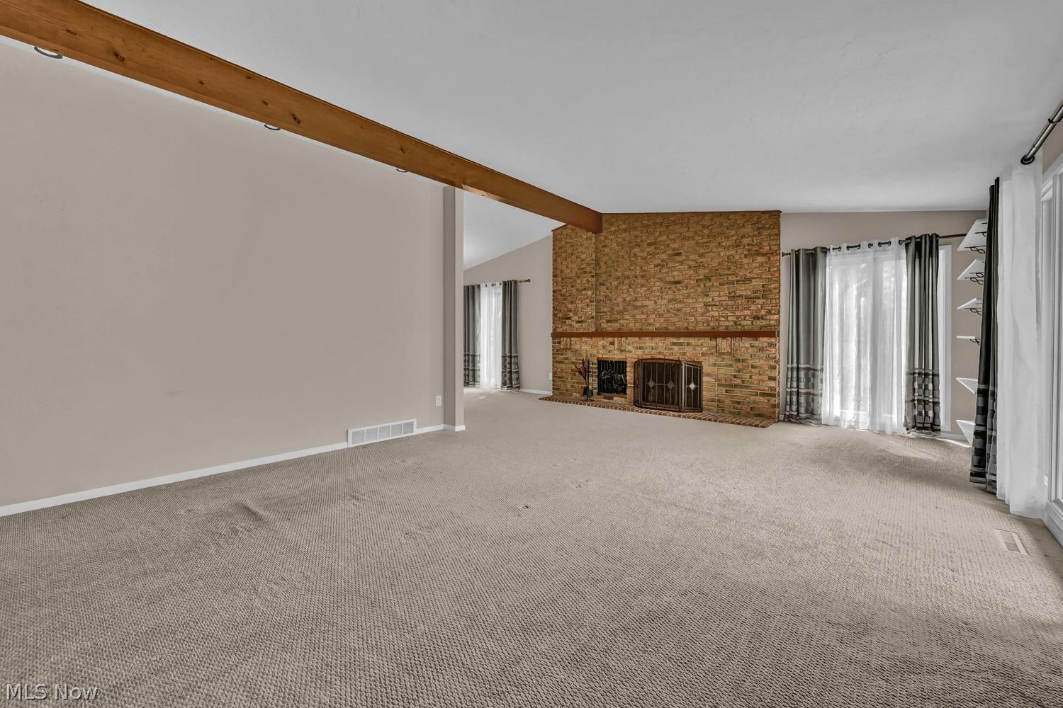 8309 Pin Oak Drive Parma OH 44130