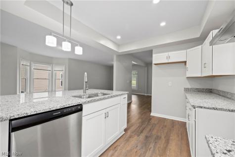 2631 Oakdale Avenue Lorain OH 44055