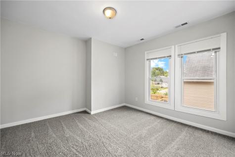 2631 Oakdale Avenue Lorain OH 44055