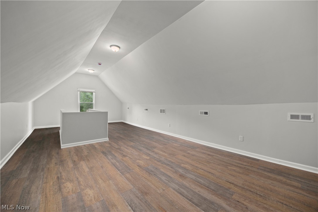 2631 Oakdale Avenue Lorain OH 44055