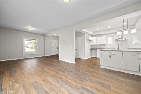2631 Oakdale Avenue Lorain OH 44055