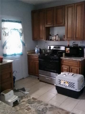 3532 Muriel Avenue Cleveland OH 44109
