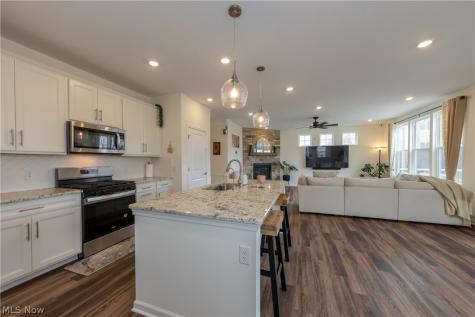 766 River Run Road Aurora OH 44202