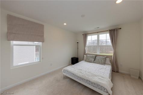 766 River Run Road Aurora OH 44202