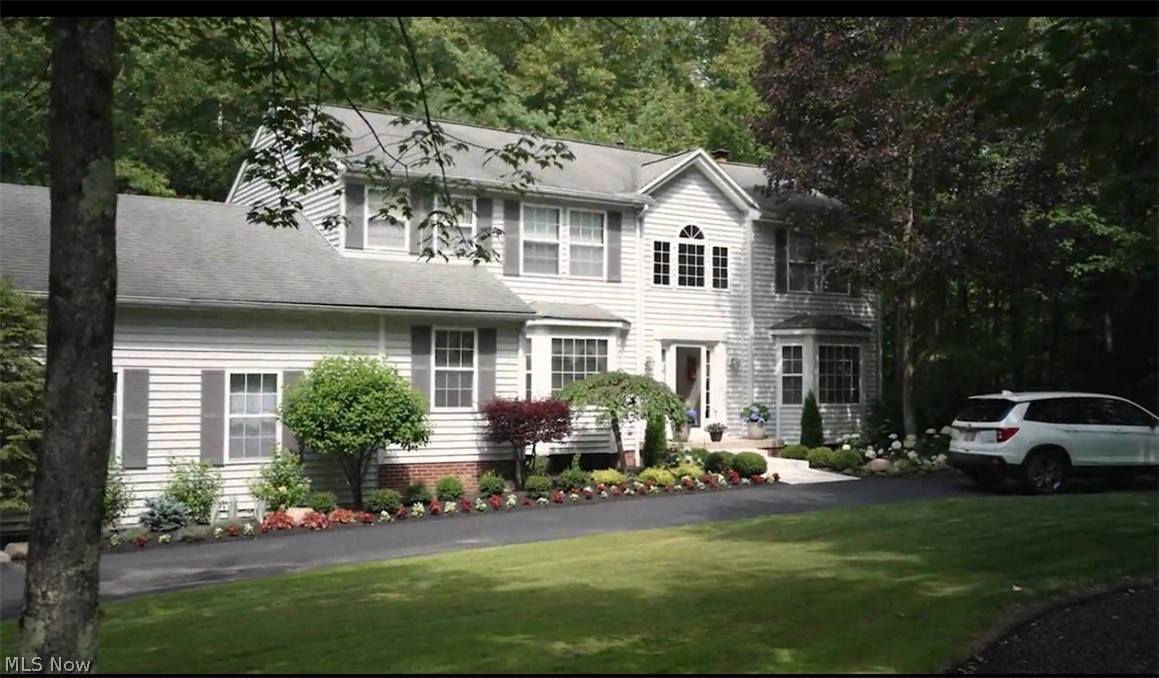 12090 Burlington Glen Drive Chardon OH 44024