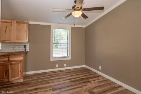 806 S Grant Boulevard Minerva OH 44657