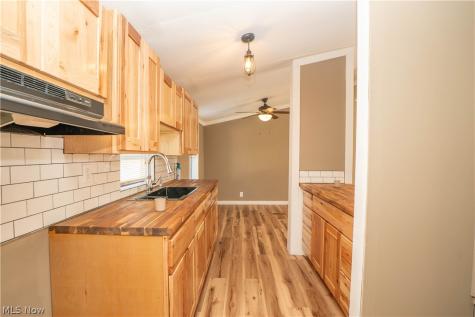 806 S Grant Boulevard Minerva OH 44657