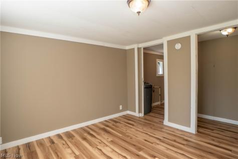 806 S Grant Boulevard Minerva OH 44657