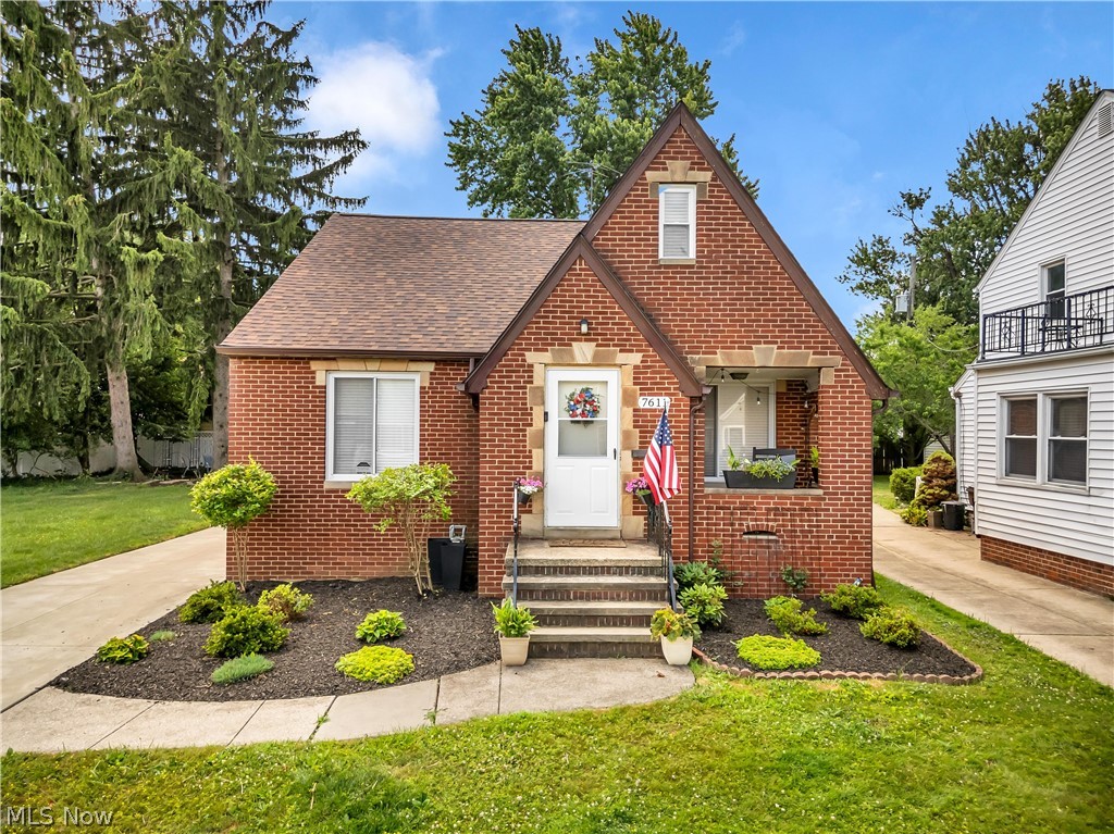7611 Wainstead Drive Parma OH 44129