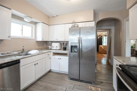 970 Whitby Road Cleveland Heights OH 44112