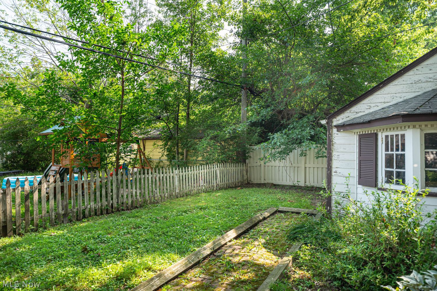 25281 Marsdon Drive Euclid OH 44132