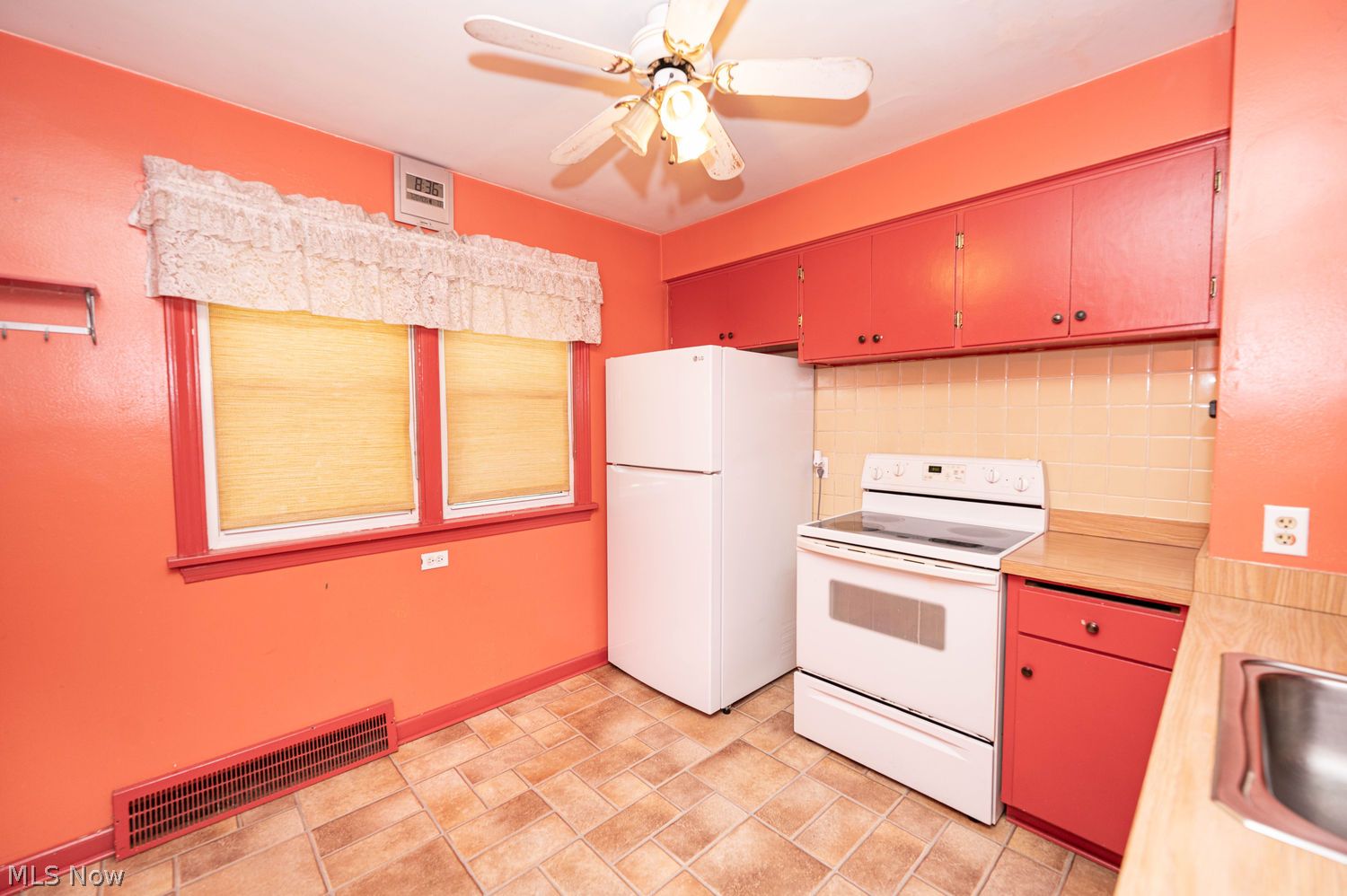 25281 Marsdon Drive Euclid OH 44132
