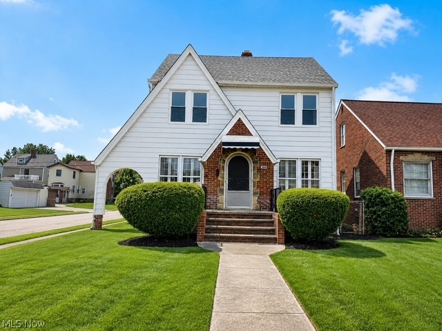 300 E 211 Street Euclid OH 44123