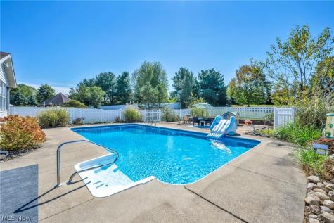 8572 Nobleman Circle NW Massillon OH 44646