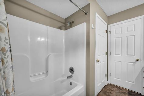 8572 Nobleman Circle NW Massillon OH 44646