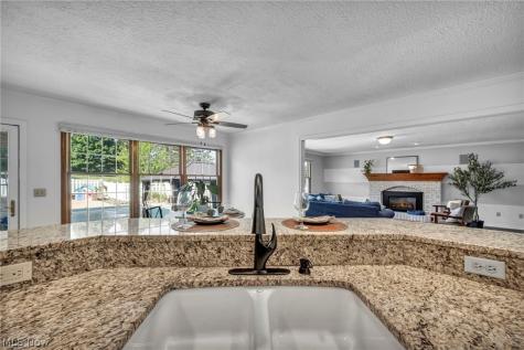 8572 Nobleman Circle NW Massillon OH 44646
