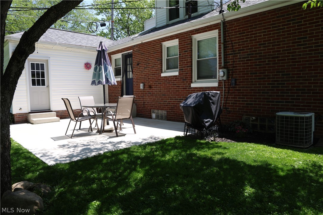 3072 Rowford Avenue SW Massillon OH 44646