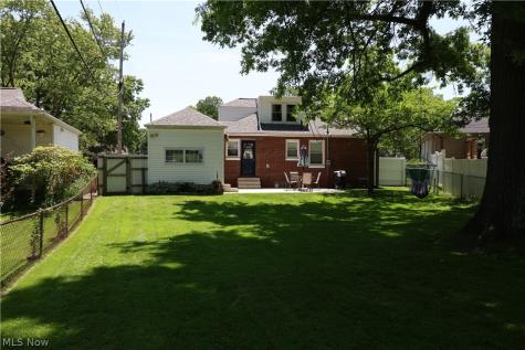 3072 Rowford Avenue SW Massillon OH 44646