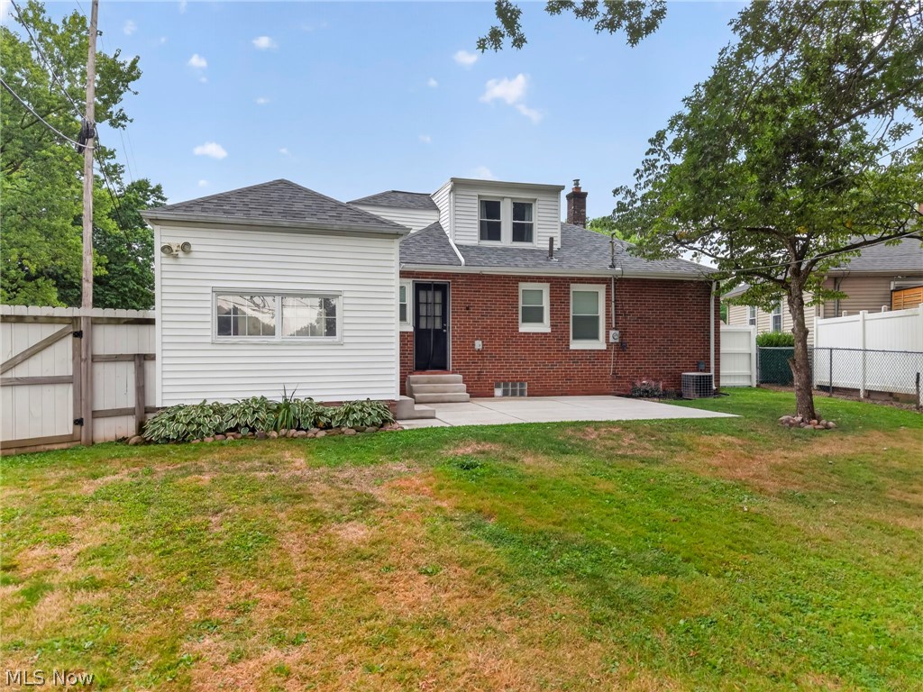 3072 Rowford Avenue SW Massillon OH 44646