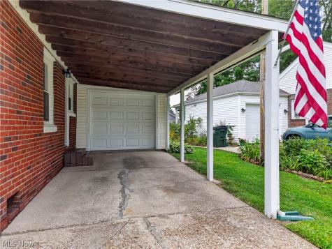 3072 Rowford Avenue SW Massillon OH 44646