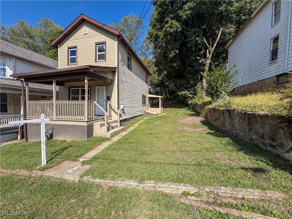 929 Bank Street East Liverpool OH 43920