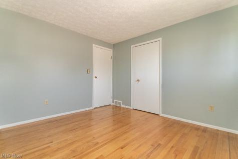 7040 Polk Court Mentor OH 44060