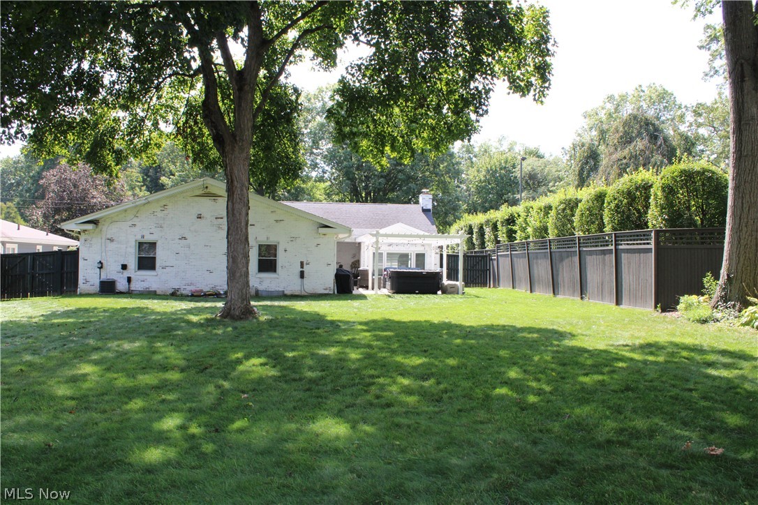851 Mentor Road Akron OH 44303