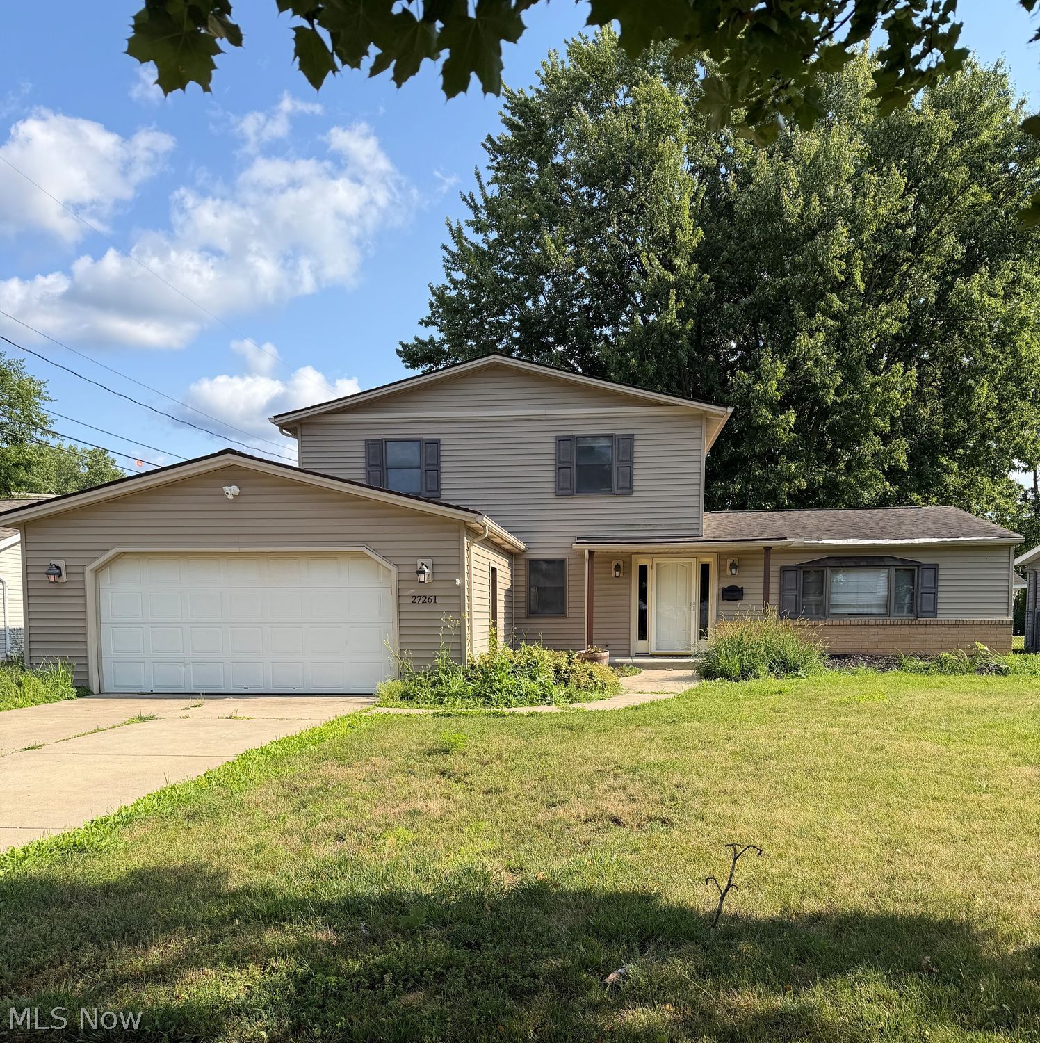 27261 Nantucket Drive North Olmsted OH 44070