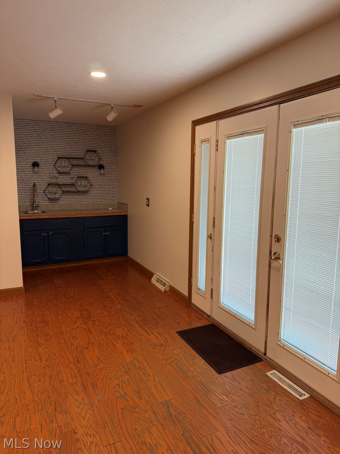 27261 Nantucket Drive North Olmsted OH 44070