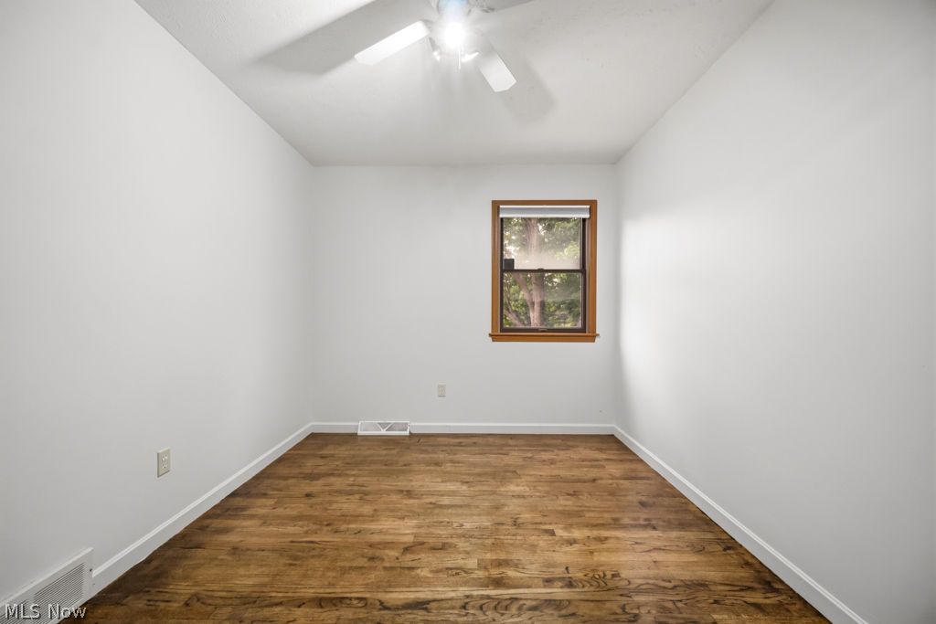 27261 Nantucket Drive North Olmsted OH 44070