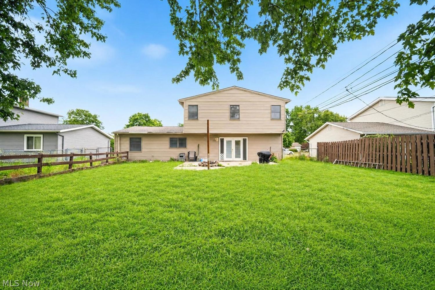 27261 Nantucket Drive North Olmsted OH 44070