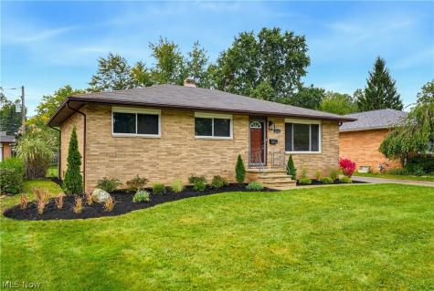2307 Vinewood Drive Parma OH 44134
