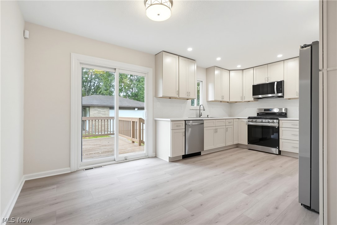 2307 Vinewood Drive Parma OH 44134